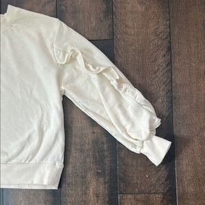 WHO WHAT WHERE  Ruffle Sleeve Sweatshirt
